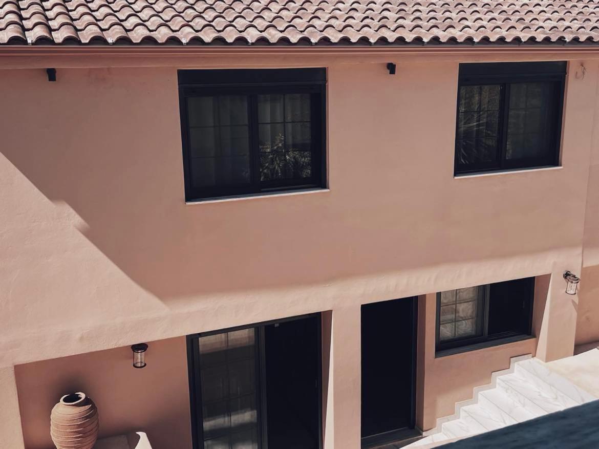 Alfiea Home 65M2 & Alfiea Studio 35M2 Ártemida Kültér fotó