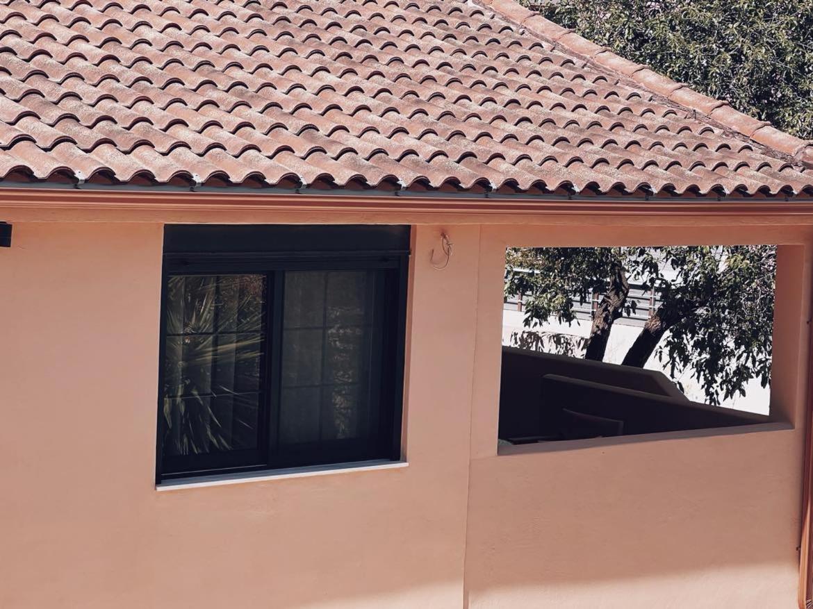 Alfiea Home 65M2 & Alfiea Studio 35M2 Ártemida Kültér fotó