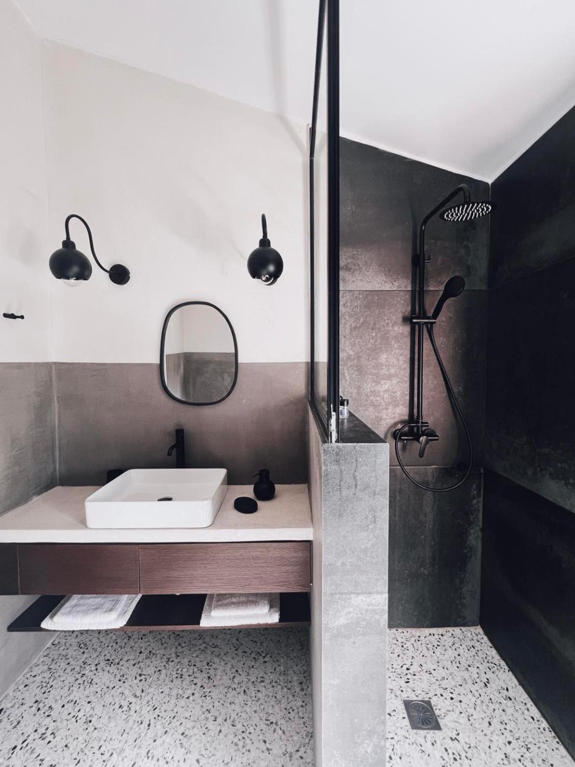 Alfiea Home 65M2 & Alfiea Studio 35M2 Ártemida Kültér fotó